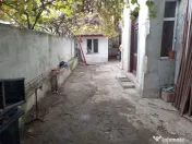 Casa -Metrou Eroii Revolutiei 