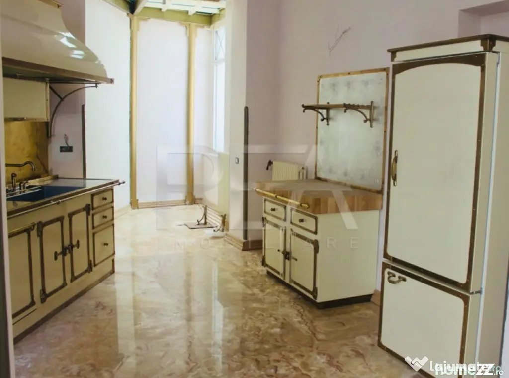 Clădire istorică - ULTRACENTRAL - Stil eclectic, Lux Itali - Bucuresti (Bucuresti-Ilfov)