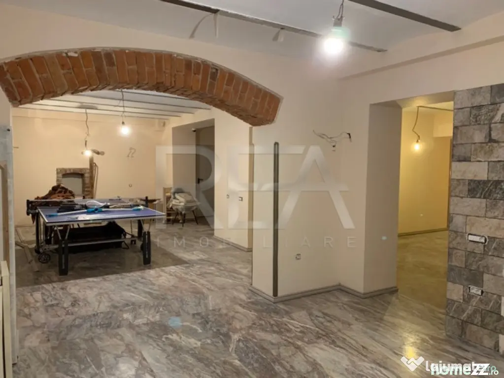 Clădire istorică - ULTRACENTRAL - Stil eclectic, Lux Itali - Bucuresti (Bucuresti-Ilfov)
