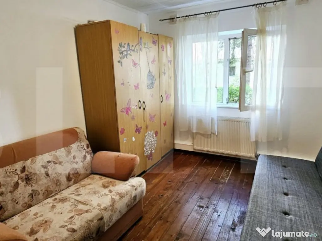 Apartament cu 3 camere, parter -Sf.Gheorghe