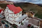 Pensiune D+P+2E cu restaurant + terasa, excelent poziționat