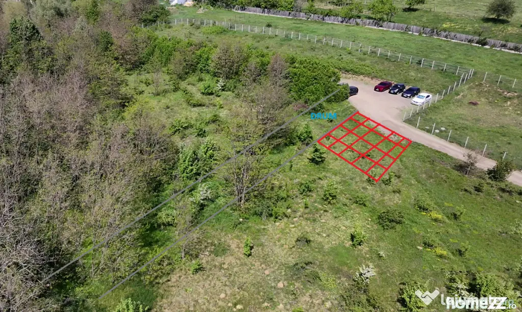 Teren de Vanzare – 850 mp | Petrarie – Burnova | Zona Ve