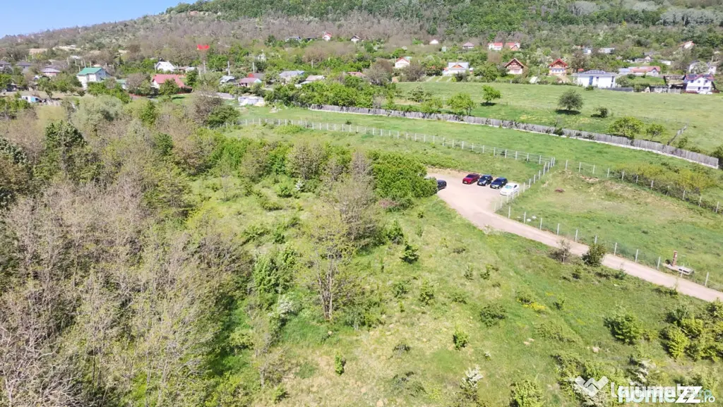 Teren de Vanzare – 850 mp | Petrarie – Burnova | Zona Ve