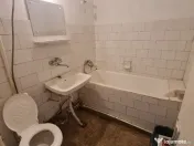 3 camere Bd. Independentei, poziție buna 