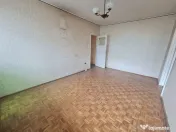 3 camere Bd. Independentei, poziție buna 