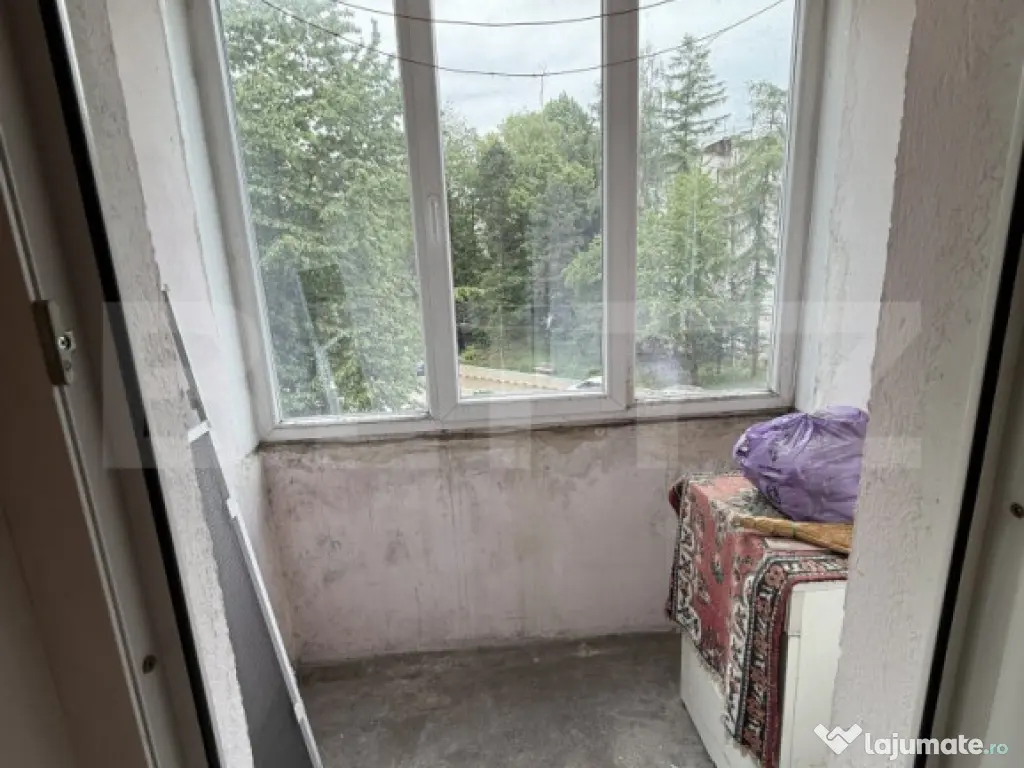 Investitie! Apartament cu 2 camere, 37 mp, etaj intermediar,