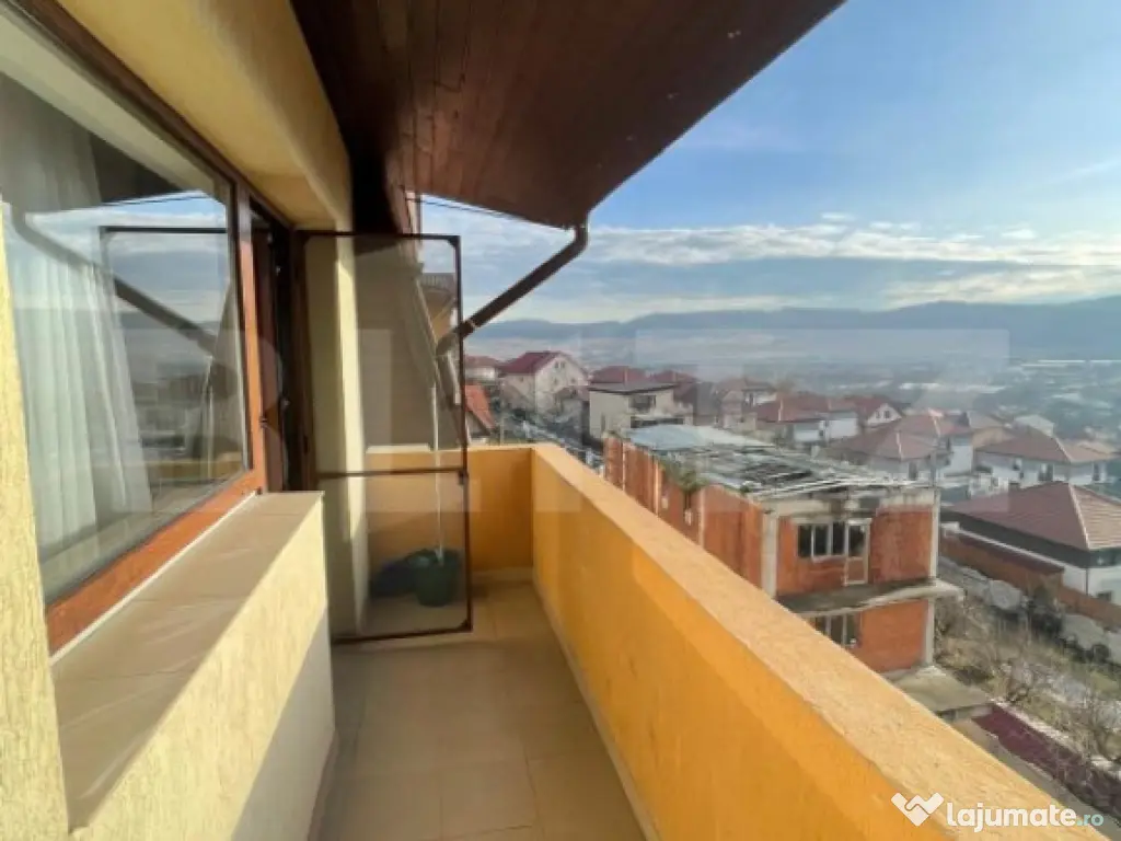 Apartament 2 camere, 47, 83 mp, balcon, parcare, Restaurant