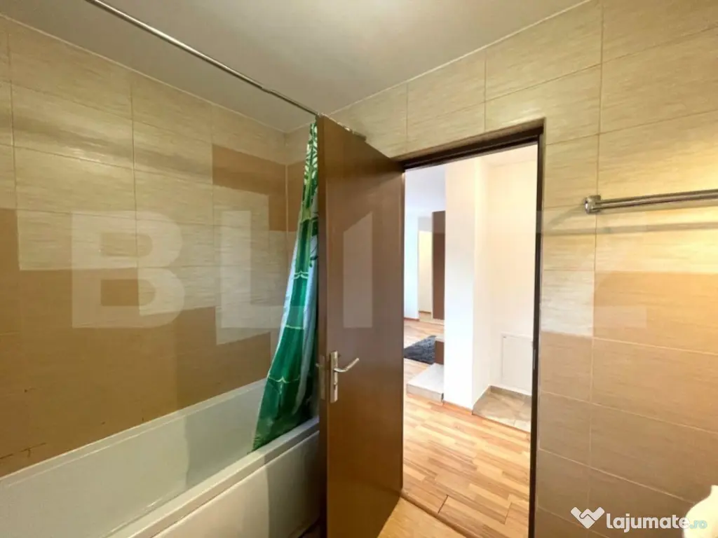 Apartament 2 camere, 47, 83 mp, balcon, parcare, Restaurant