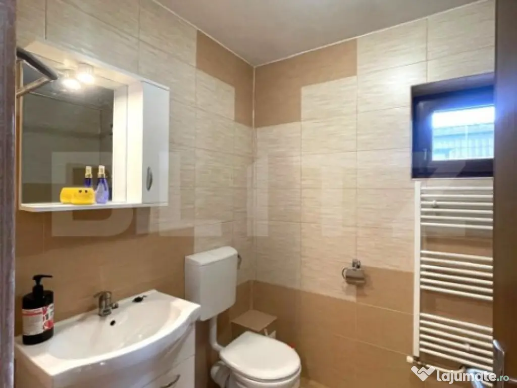 Apartament 2 camere, 47, 83 mp, balcon, parcare, Restaurant