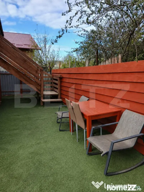 Apartament de vanzare, cu 3 camere, 100 mp, zona Breazu - Rediu (Iasi)