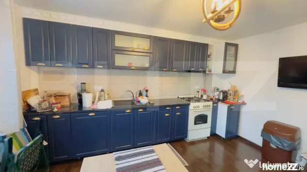 Apartament de vanzare, cu 3 camere, 100 mp, zona Breazu - Rediu (Iasi)