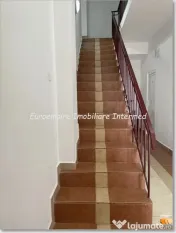 De inchiriat vila cu 7 camere, zona Mamaia Nord 