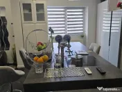 Ap la casa 3 cam SC 96 mp , Central , gaz ,renovat lux ,dotat 