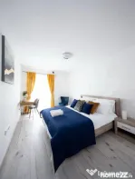Apartament 2 camere, lux, parcare, zona Mihai Viteazu