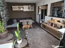 Apartament 3 camere, decomandat - zona Vlahuta