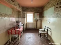 Apartament 3 camere, 64 mp, renovabil, zona Centrala!