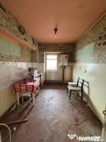 Apartament 3 camere, 64 mp, renovabil, zona Centrala!