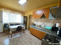 Casa individuala, de vanzare, cu 3 camere, 65 mp, zona Autog