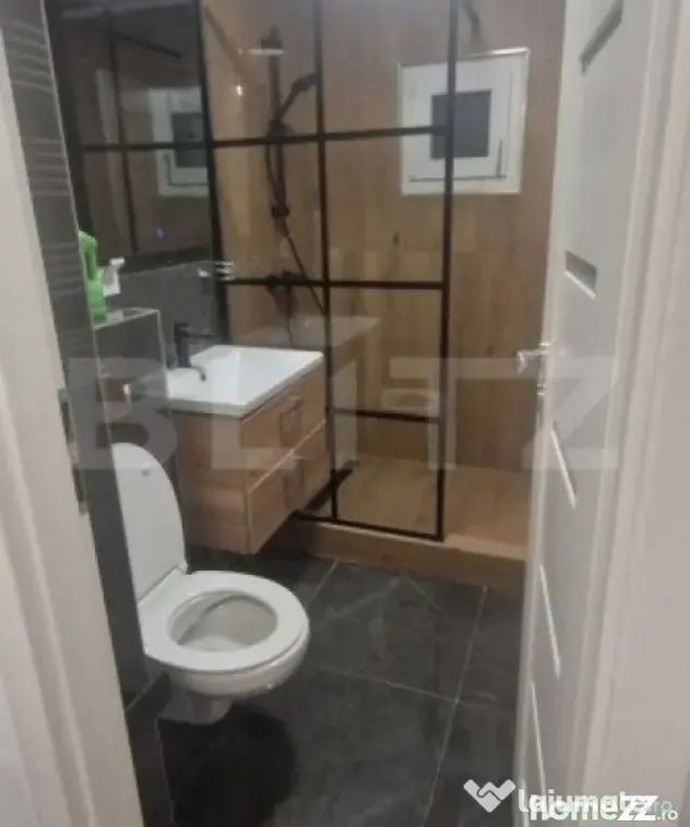 Apartament de vanzare, cu 3 camere, 72 mp, zona Gheorghe Doj