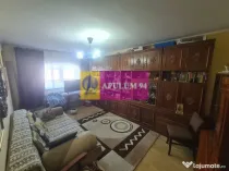 Apartament cu 3 camere de vanzare in Campina - Zona Centrala