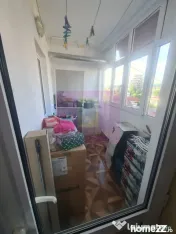 Apartament cu 3 camere de vanzare in Campina - Zona Centrala 