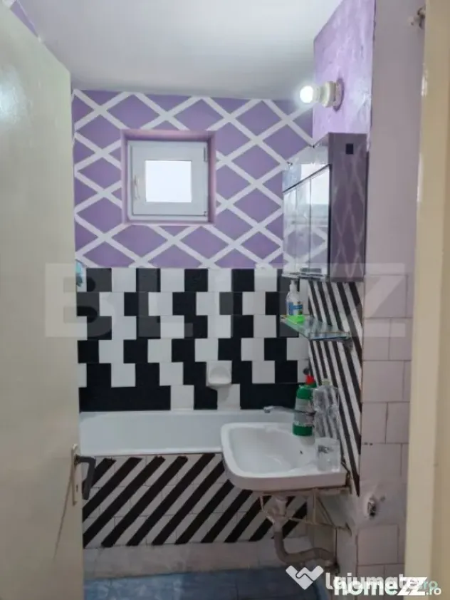 Apartament de vanzare cu 3 camere, 69 mp, zona Str. Botizulu - Satu Mare (Satu-Mare)