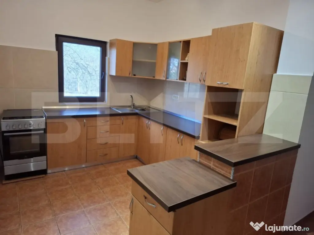 Casa individuala Ghiroda, 5 camere, 886 teren, 186 mp utili