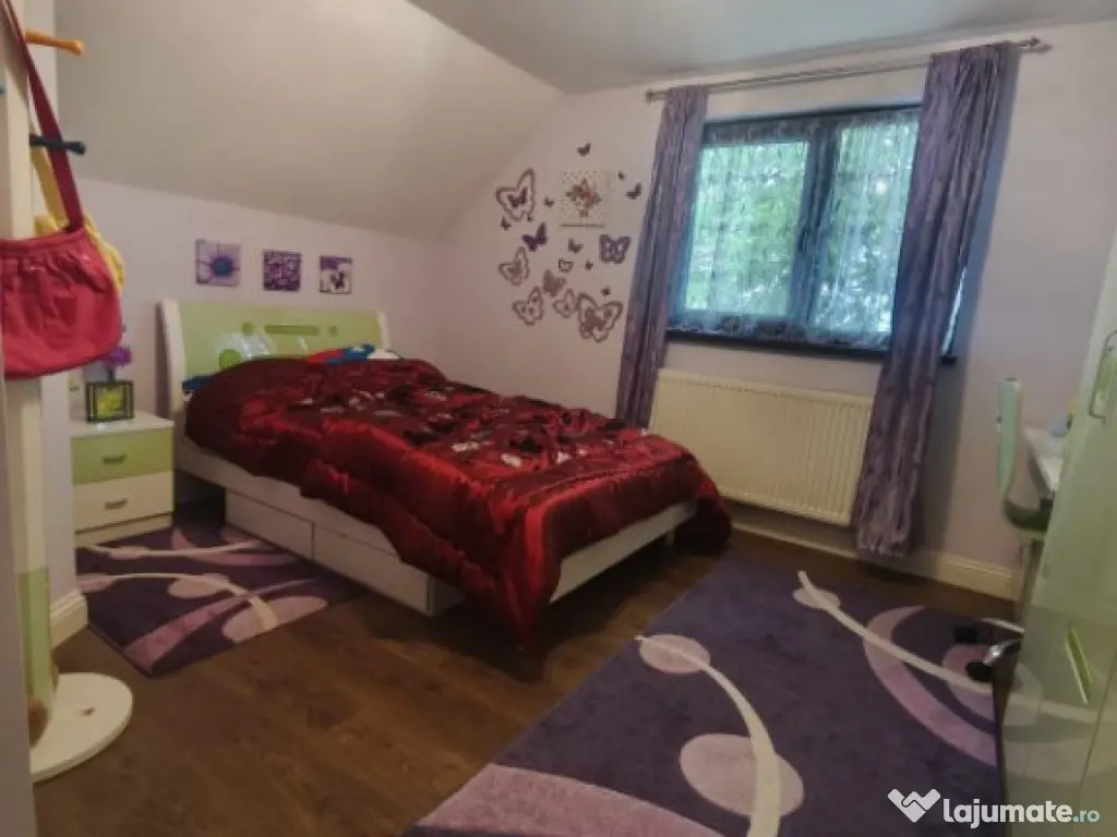 Casa + teren 2600mp, zona Horodnic de Sus, Radauti