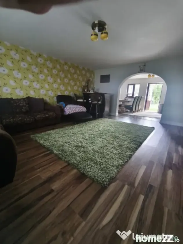 Casa + teren 2600mp, zona Horodnic de Sus, Radauti - Horodnic (Suceava)
