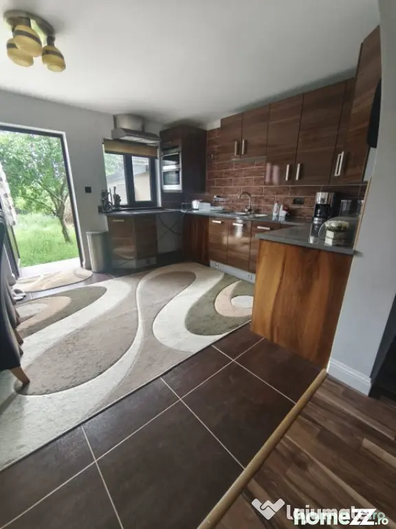 Casa + teren 2600mp, zona Horodnic de Sus, Radauti - Horodnic (Suceava)