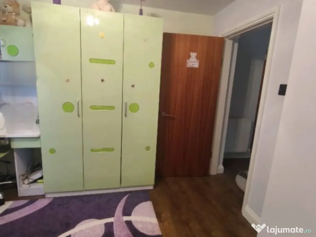 Casa + teren 2600mp, zona Horodnic de Sus, Radauti