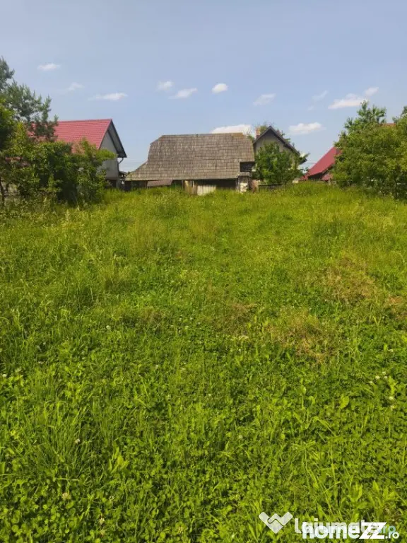 Casa + teren 2600mp, zona Horodnic de Sus, Radauti - Horodnic (Suceava)