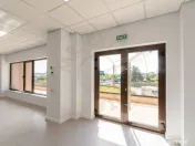 Spațiu comercial de închiriat – Craiovei - amenajat nou! 