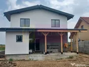 Săbăreni, casă p+1E+m, 5 camere, 3 bai, terasă acoper... 
