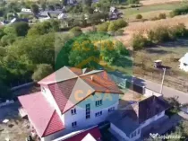 Casa de vanzare zona Gadinti