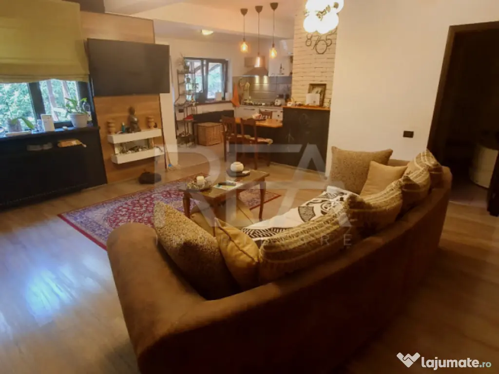 2 case 7 camere Dristor, centrală, parcare, metrou, 247 mp