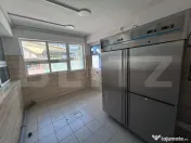 Spatiu comercial pe 2 niveluri, 230 mp, zona semicentrala 