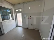Spatiu comercial pe 2 niveluri, 230 mp, zona semicentrala 