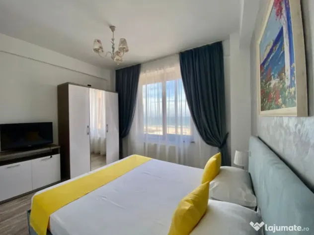 Apartament 3 camere zona Mamaia Nord