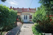 Apartament cu 3 camere de vânzare în zona Ultracentral 