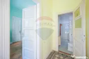 Apartament cu 3 camere de vânzare în zona Ultracentral 