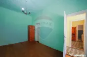 Apartament cu 3 camere de vânzare în zona Ultracentral 