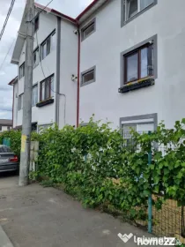 Apartament 3 camere decomandat, 68 mp ,zona 1 Mai ,Ciuperca.
