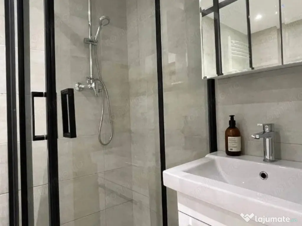 2 camere in zona Gheorghe Lazar