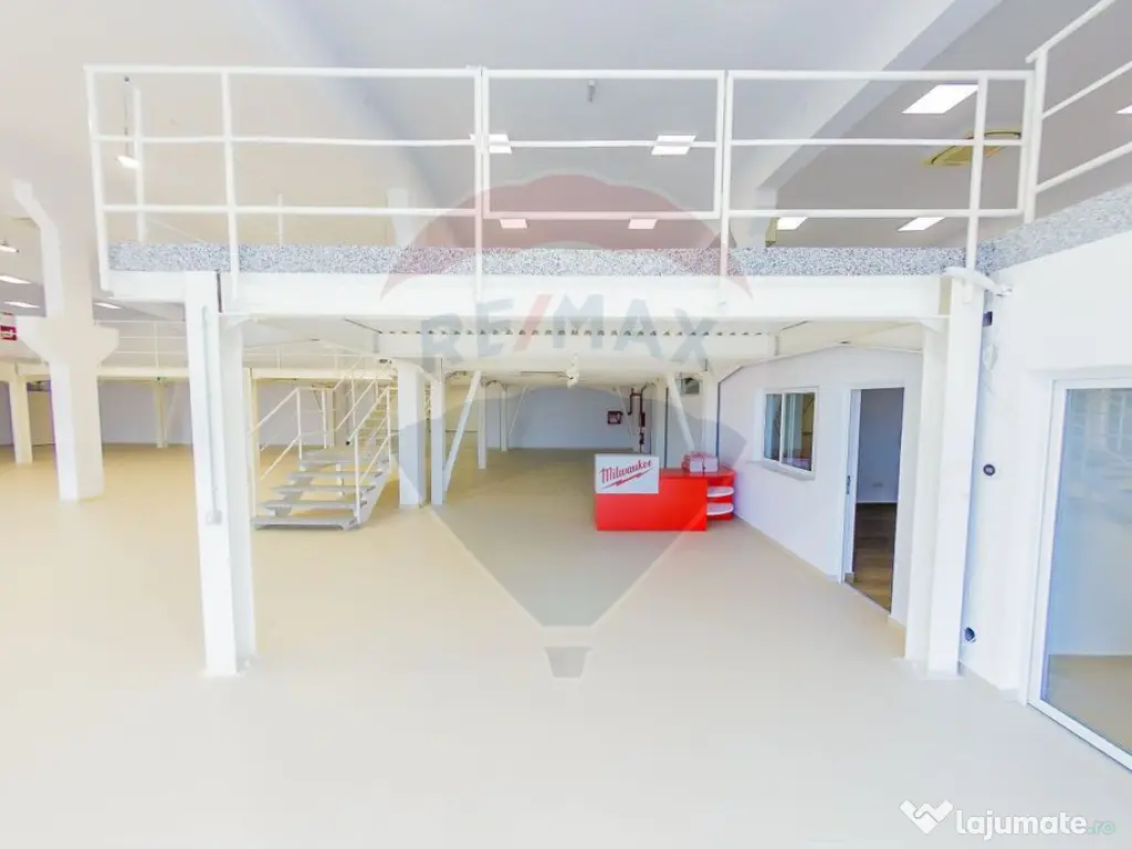 LUX! De inchiriat SPATIU COMERCIAL cu birouri, magazie ș...