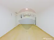 LUX! De inchiriat SPATIU COMERCIAL cu birouri, magazie ș... 