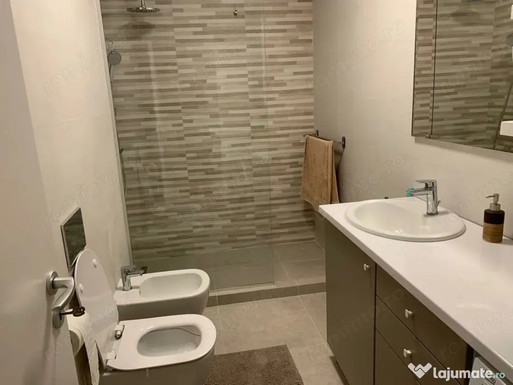 2 camere in zona Circumvalatiunii