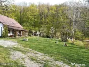 Topoloveni - Conacul Ion Mihalache, Domeniu pe 5 Hectare 