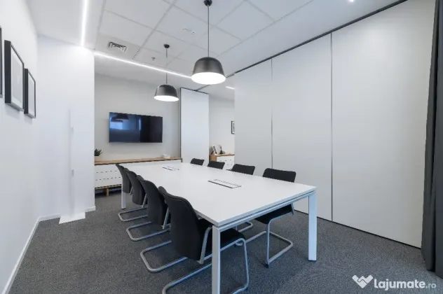Spațiu de birou privat pentru 3 persoane în Regus Iulius Centre