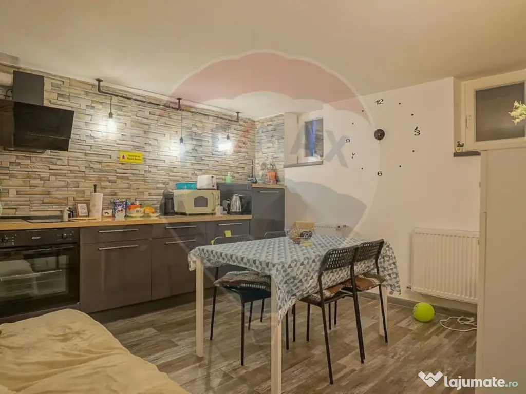 Investiție imobiliară în Brașov, poziție premium, ve...